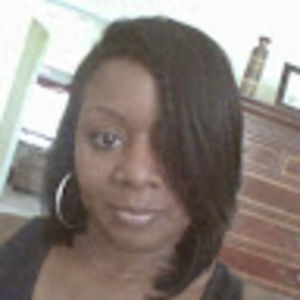 Meet your Posher, Valerie w.